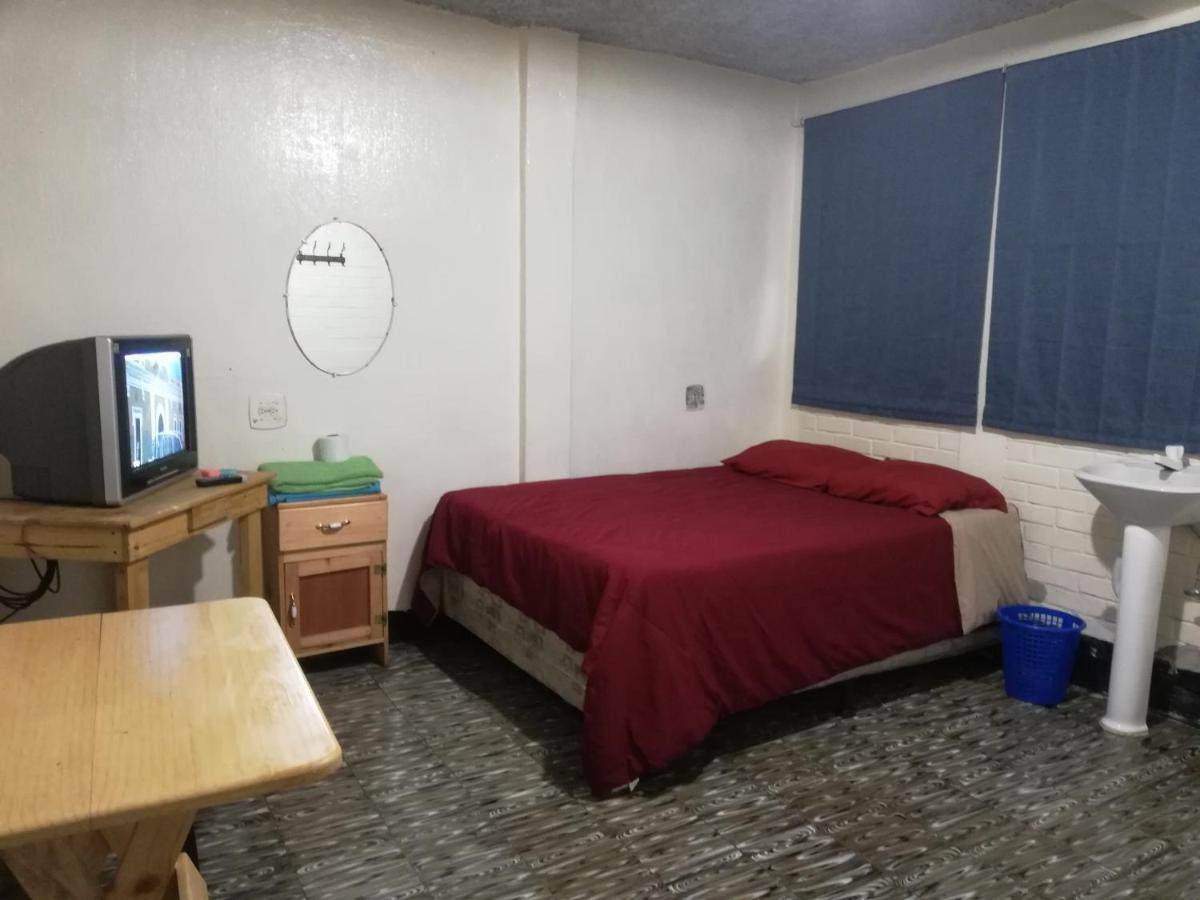 Hotel El Meson Guatemala Экстерьер фото