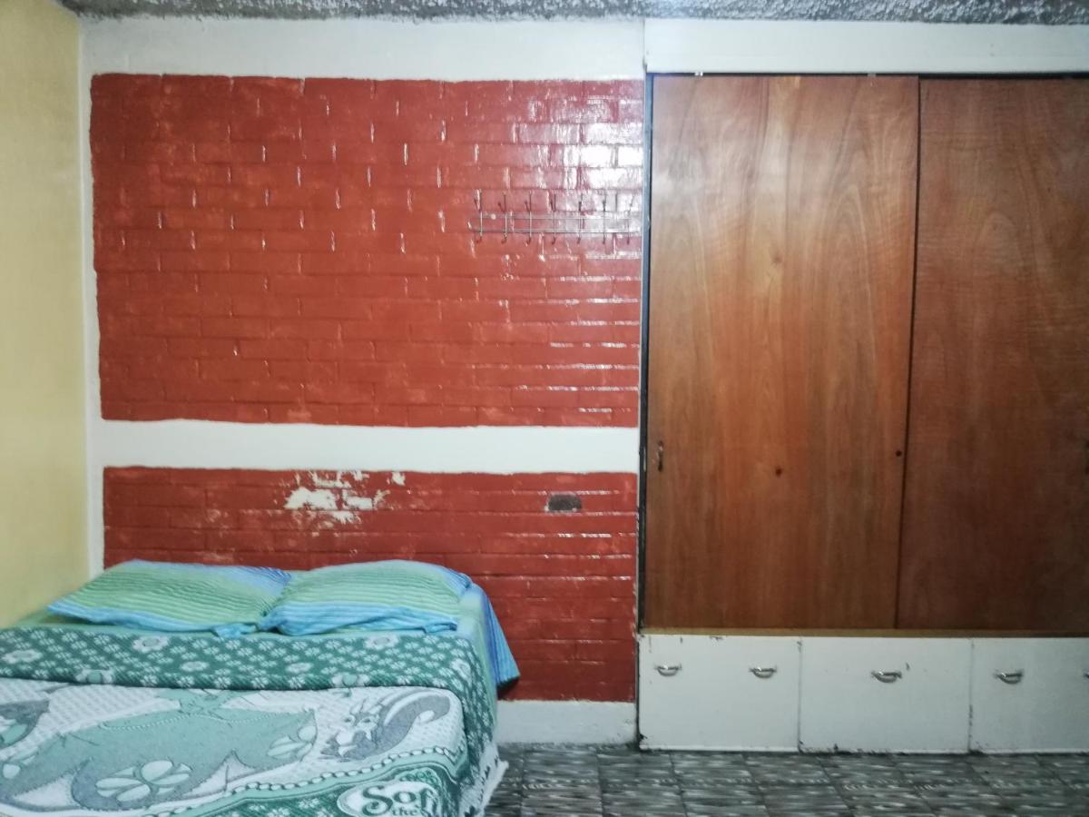 Hotel El Meson Guatemala Экстерьер фото